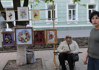 Творческое объединение «Город мастеров» организовало выставку.