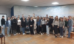Обзорная экскурсия для студентов из Ростова-на-Дону прошла в Шахтинском краеведческом музее